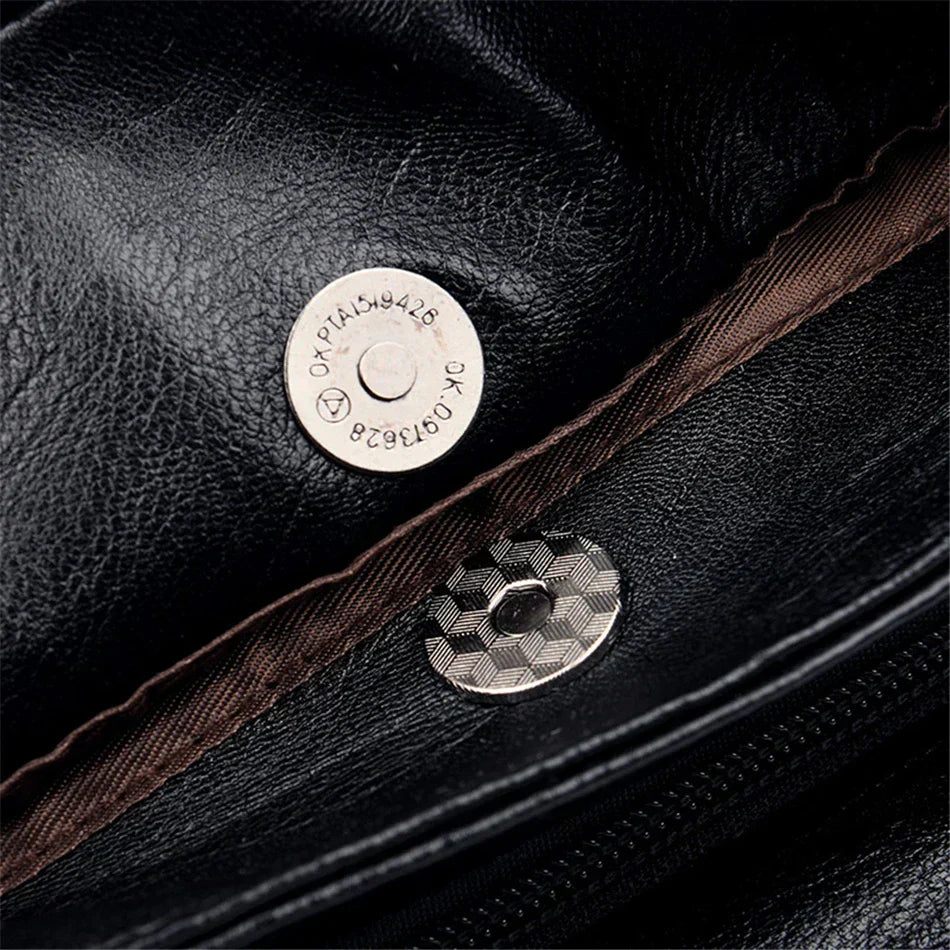 Elegante bolso tote y bandolera de piel bordada para mujer