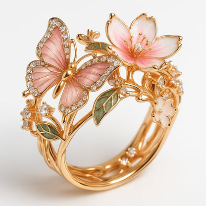 Anillo con circonitas y diseño de mariposa