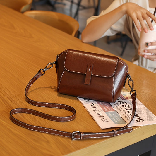 El lujo cotidiano de Lina | Bolso bandolera compacto de piel