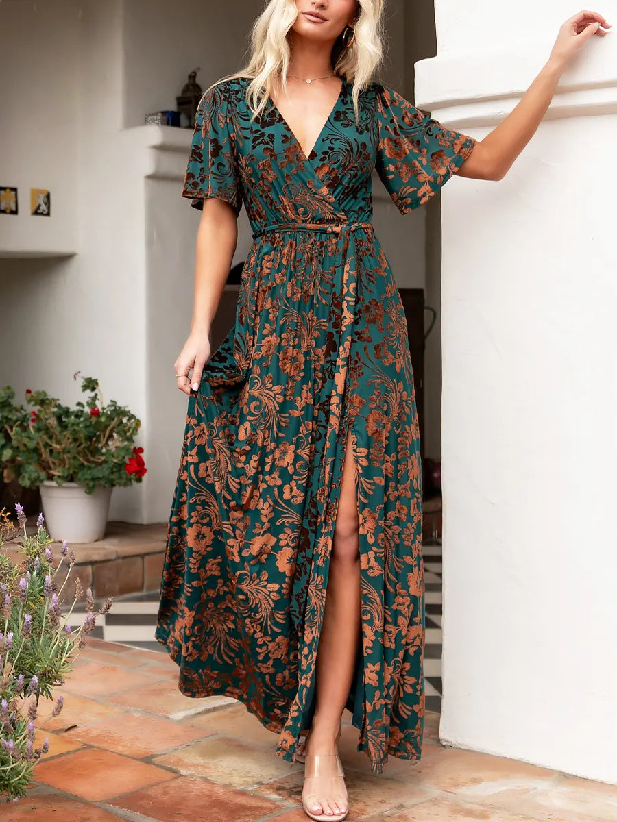 Arelia | Vestido largo fluido con estampado floral y escote cruzado